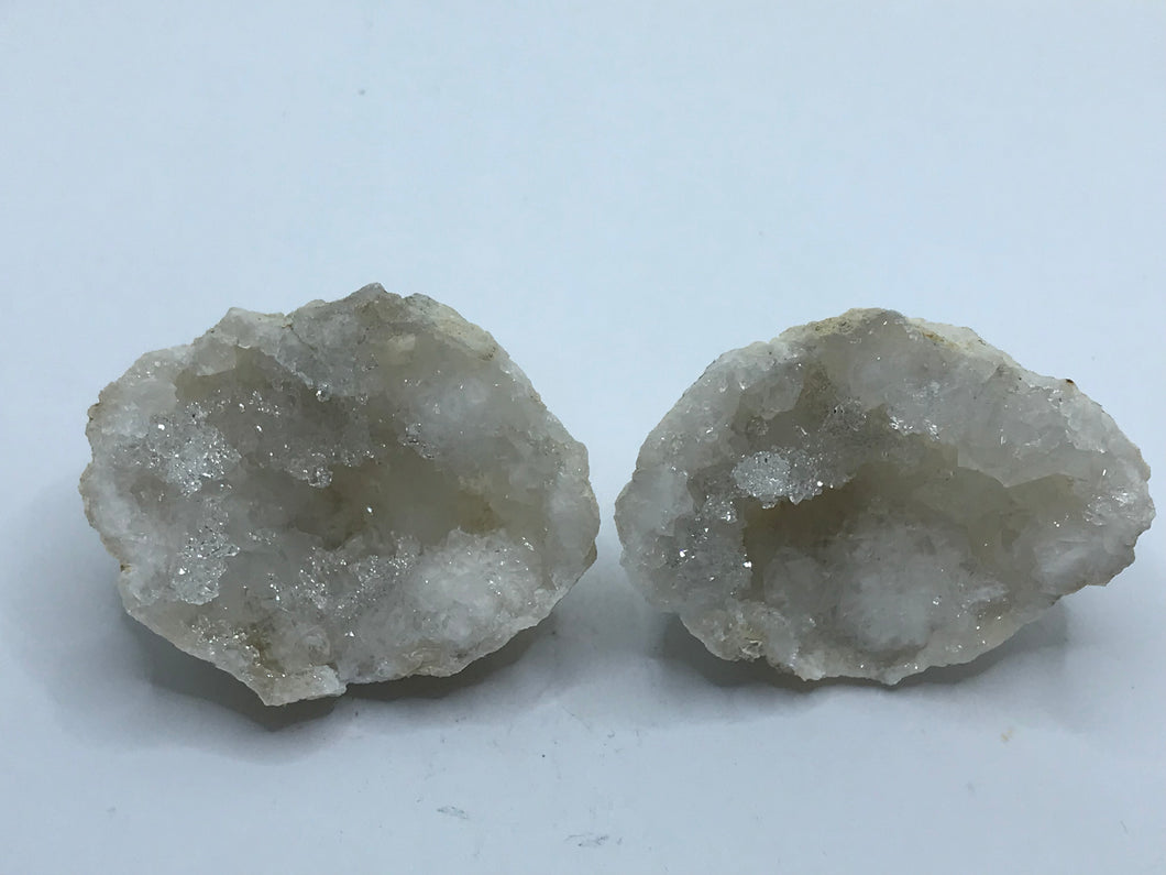 Quartz geode