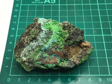 Load image into Gallery viewer, Conichalcite With Chrysocolla
