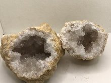 Load image into Gallery viewer, Quartz geode
