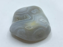 Load image into Gallery viewer, Agate pebble
