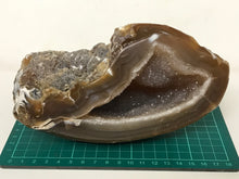 Load image into Gallery viewer, Carnelian geode
