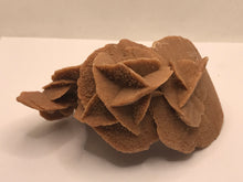 Load image into Gallery viewer, Baryte desert Rose
