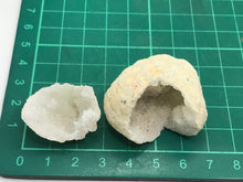 Load image into Gallery viewer, Quartz geode
