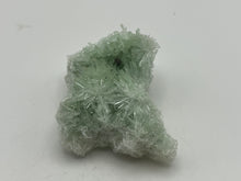 Load image into Gallery viewer, Green gypsum
