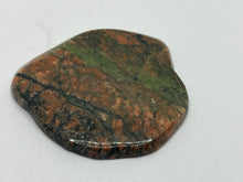 Load image into Gallery viewer, Lewisian gneiss
