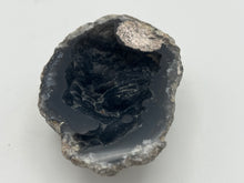 Load image into Gallery viewer, Dugway geode
