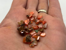 Load image into Gallery viewer, Wulfenite crystals
