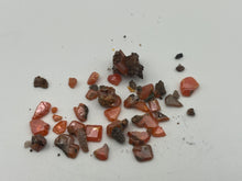 Load image into Gallery viewer, Wulfenite crystals
