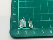 Load image into Gallery viewer, Blue topaz
