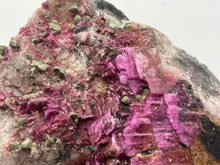 Load image into Gallery viewer, Cobalto calcite

