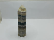 Load image into Gallery viewer, Fluorite point
