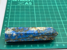 Load image into Gallery viewer, Chrysocolla and shattuckite point
