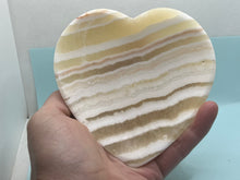 Load image into Gallery viewer, Onyx heart bowl

