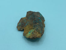 Load image into Gallery viewer, Juanitaite with olivenite
