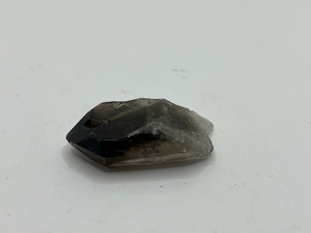 Smoky quartz point