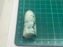 Load image into Gallery viewer, Chrysocolla and malachite point
