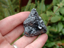 Load image into Gallery viewer, Ramsdellite
