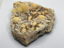 Load image into Gallery viewer, Thompsonite and stilbite
