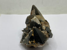Load image into Gallery viewer, Dog tooth calcite
