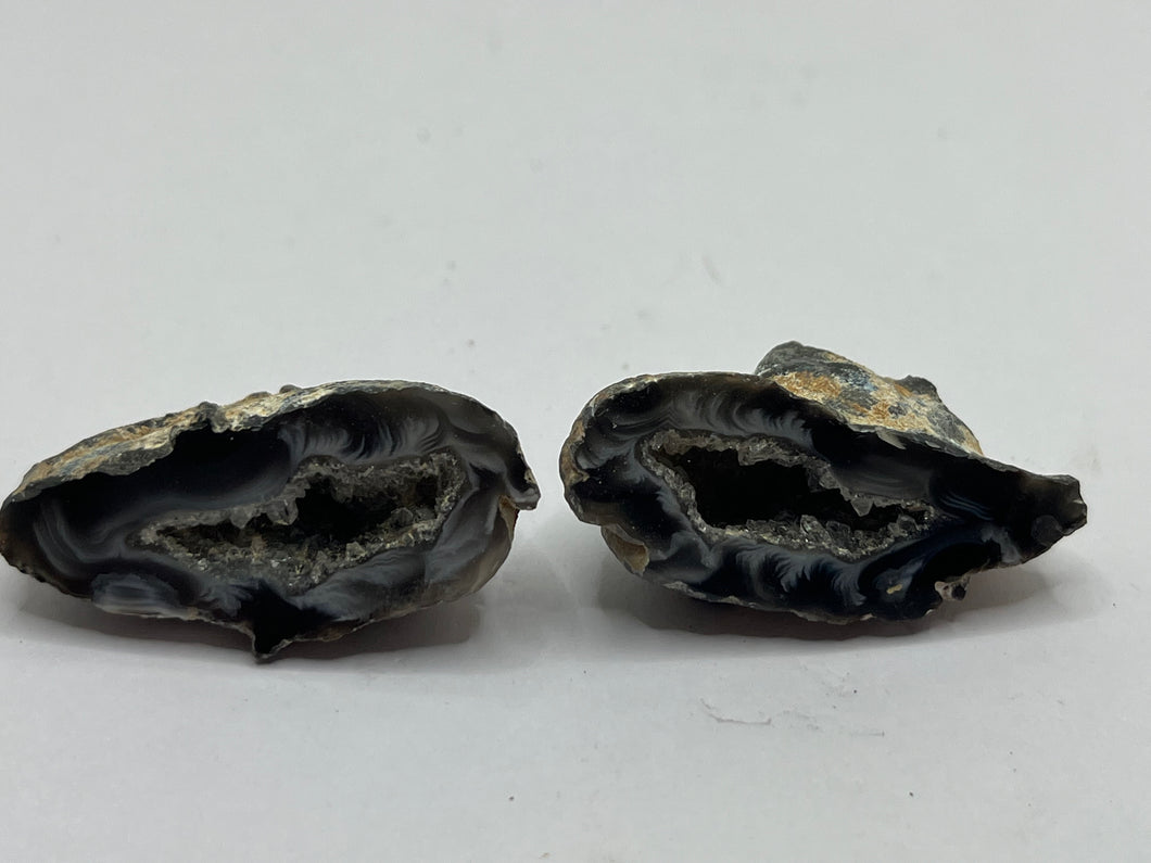 Agate pair