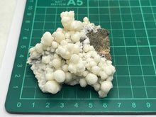 Load image into Gallery viewer, Cave calcite
