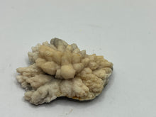 Load image into Gallery viewer, Flower quartz
