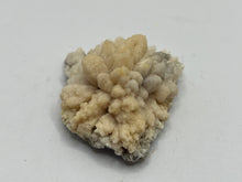 Load image into Gallery viewer, Flower quartz

