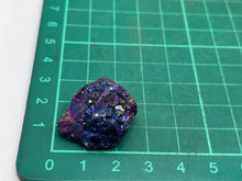 Load image into Gallery viewer, Peacock ore
