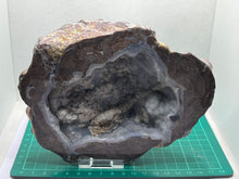 Load image into Gallery viewer, Dugway geode
