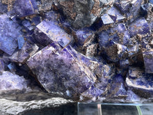 Load image into Gallery viewer, Fluorite
