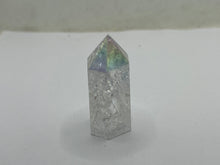Load image into Gallery viewer, Quartz aura fire and ice point
