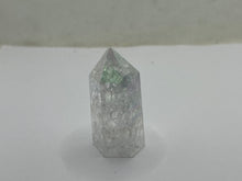 Load image into Gallery viewer, Quartz aura fire and ice point

