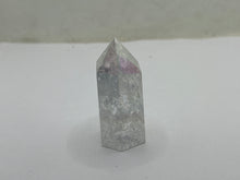 Load image into Gallery viewer, Quartz aura fire and ice point
