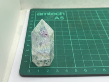 Load image into Gallery viewer, Quartz aura fire and ice point
