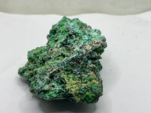 Load image into Gallery viewer, Conichalcite and Chrysocolla
