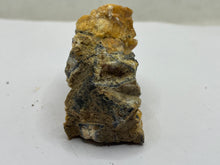 Load image into Gallery viewer, Hatteral fluorite/baryte
