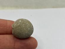 Load image into Gallery viewer, Cave pearl
