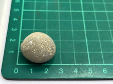 Load image into Gallery viewer, Cave pearl
