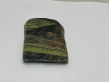 Load image into Gallery viewer, Lewisian gneiss
