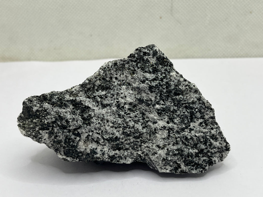 Anhydrite in gneiss