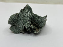 Load image into Gallery viewer, Actinolite
