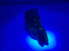 Load image into Gallery viewer, Andersonite
