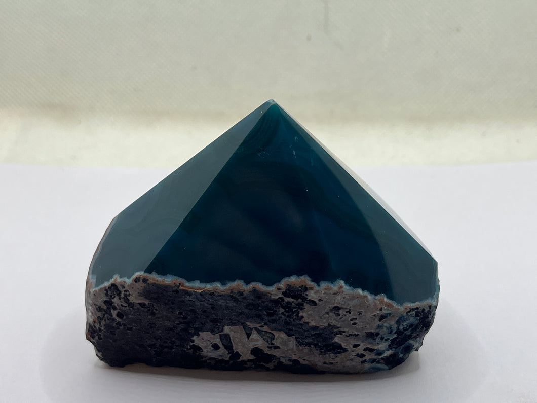 Teal agate point