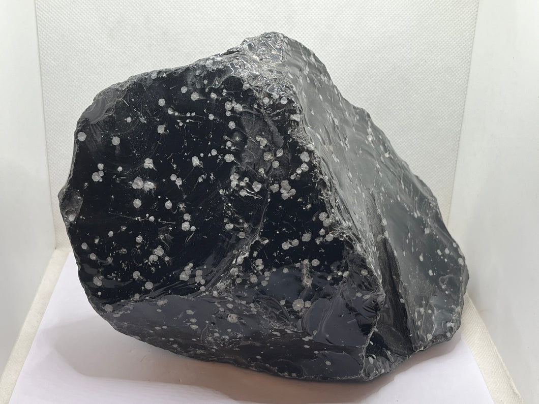 Snowflake obsidian