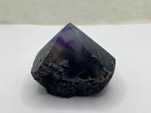 Load image into Gallery viewer, Purple agate point
