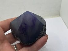 Load image into Gallery viewer, Purple agate point
