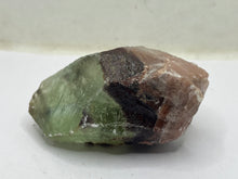 Load image into Gallery viewer, Grapple Green calcite
