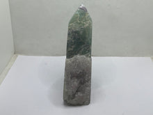 Load image into Gallery viewer, Fluorite point
