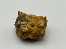 Load image into Gallery viewer, Hatteral -fluorite/baryte
