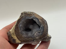 Load image into Gallery viewer, Dugway geode
